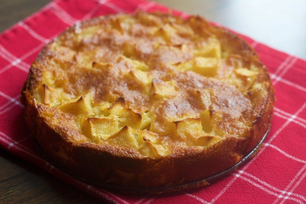 Irish Apple Cake